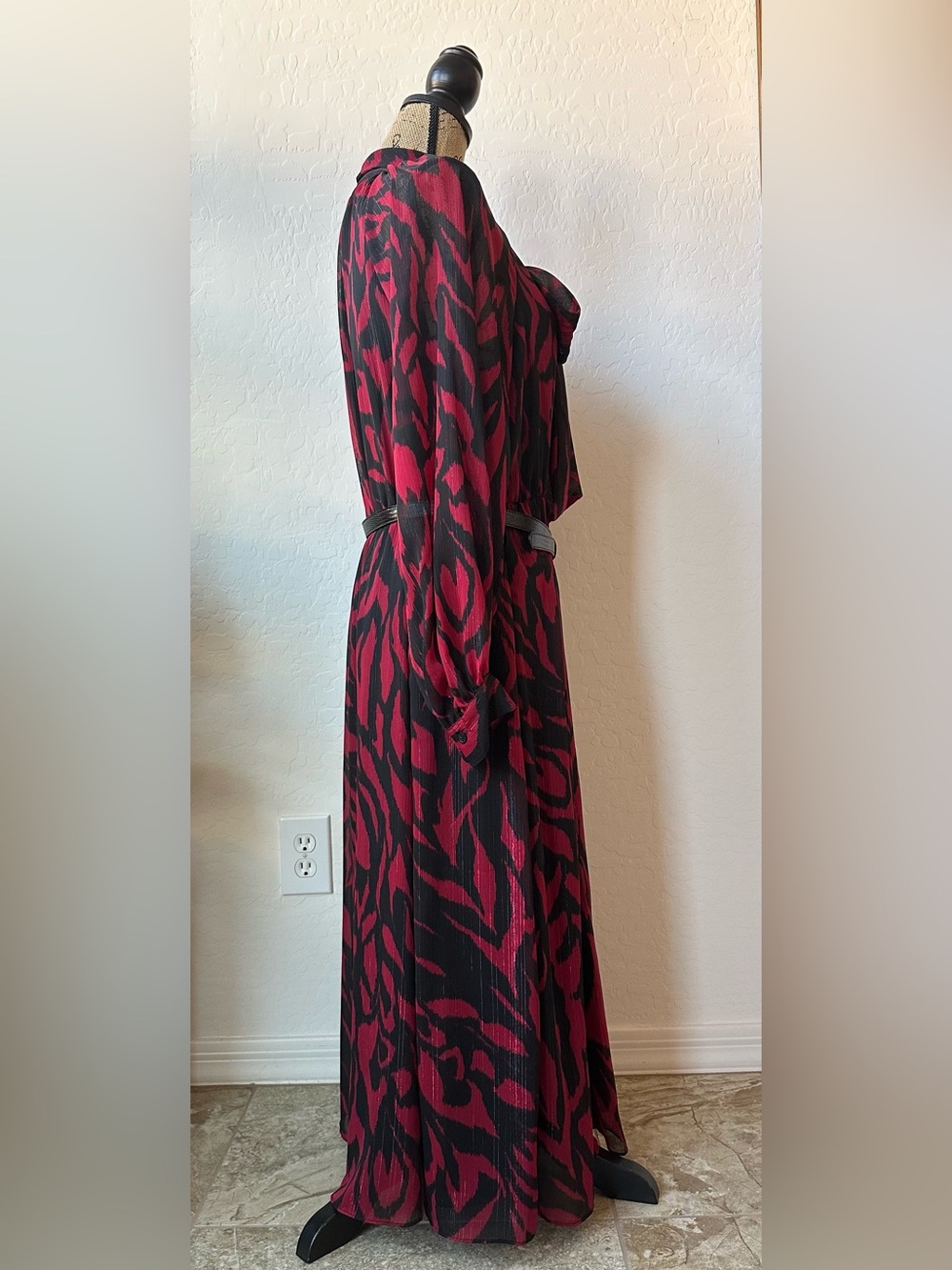 NWT Donna Karen New York Red Women’s Elegant Dress Size 10 - Picture 4 of 9